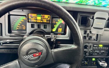 Chevrolet-corvette-1987-white-10