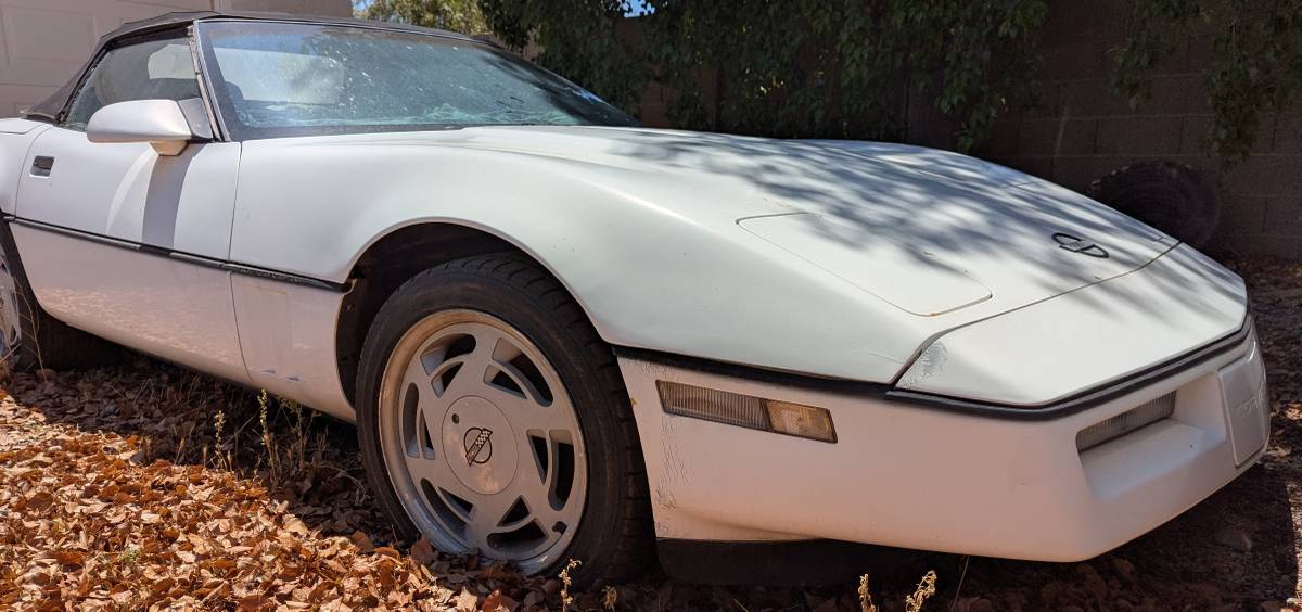 Chevrolet-corvette-1989-white-9