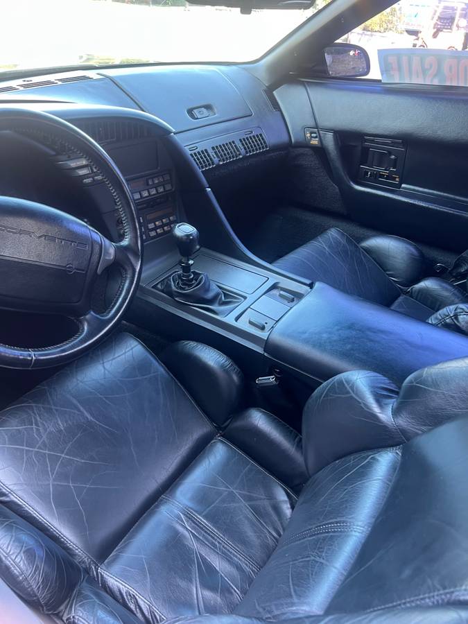 Chevrolet-corvette-1991-black-4