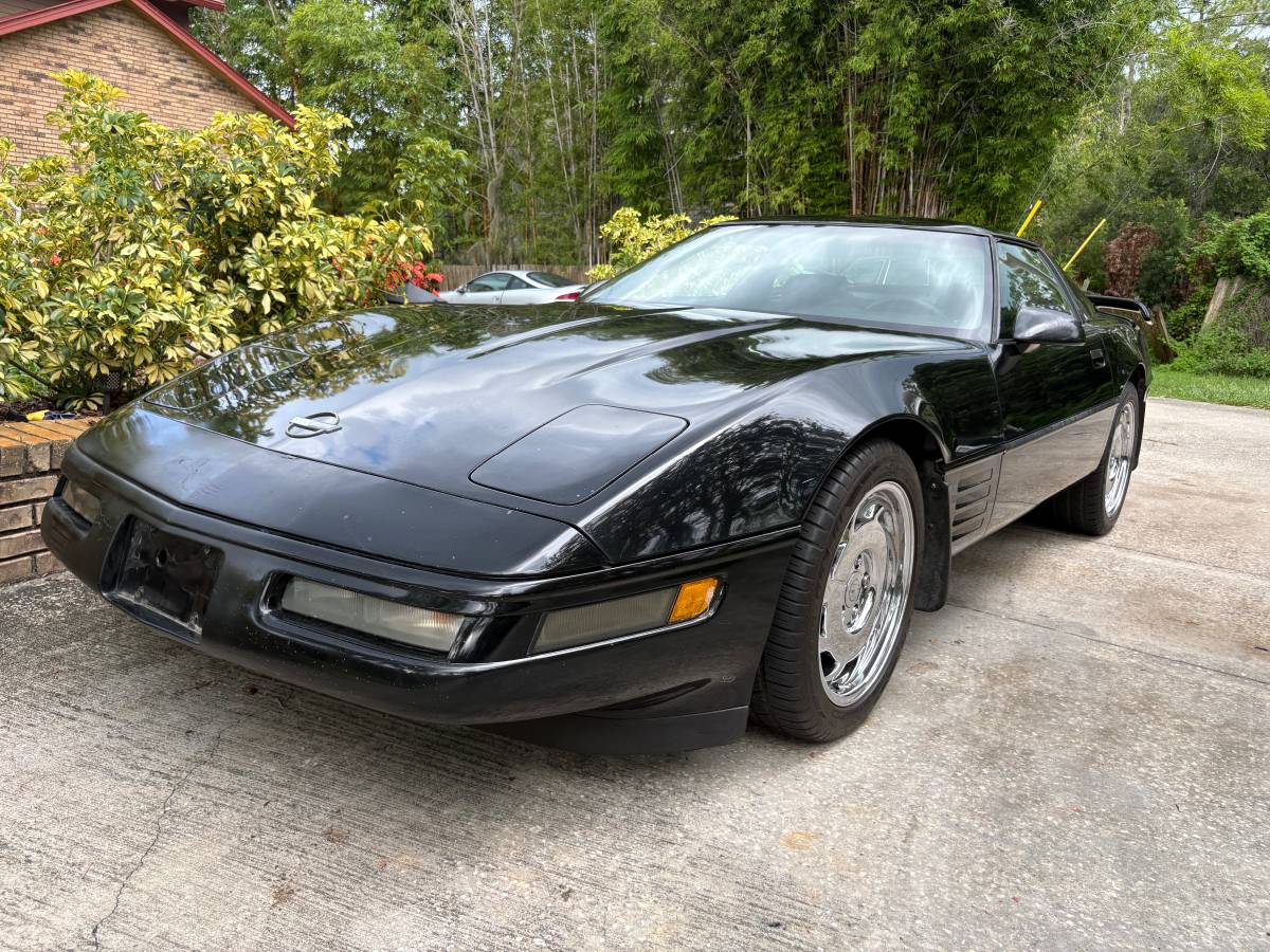Chevrolet-corvette-1992-10