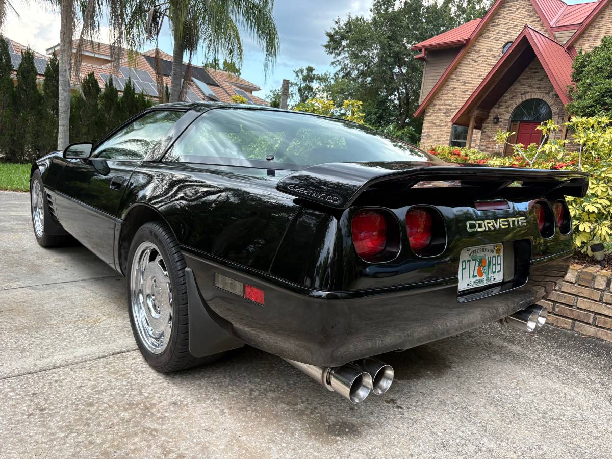 Chevrolet-corvette-1992-8