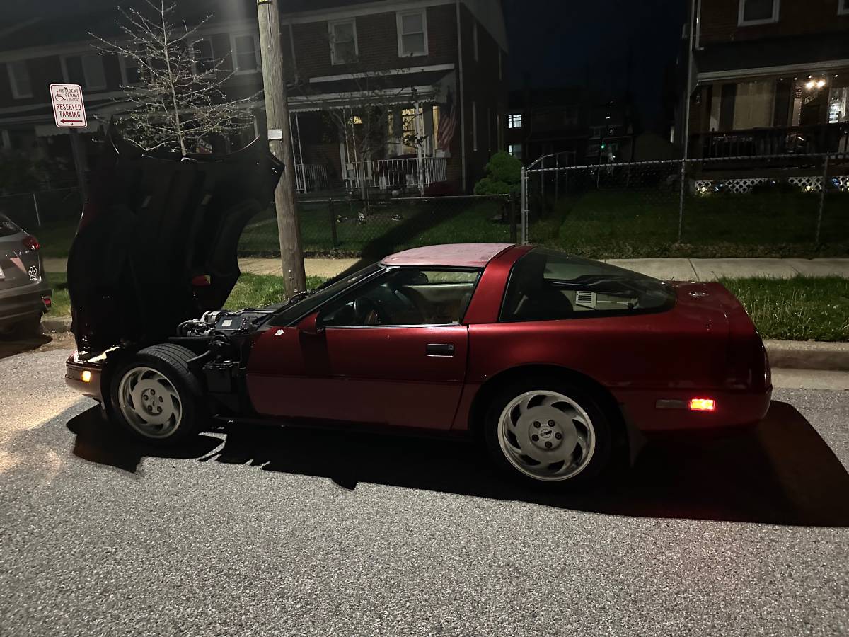Chevrolet-corvette-1992-red-1