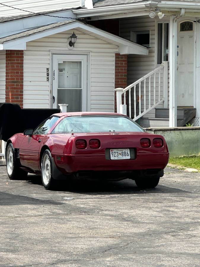 Chevrolet-corvette-1992-red
