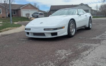 Chevrolet-corvette-1992-white-5