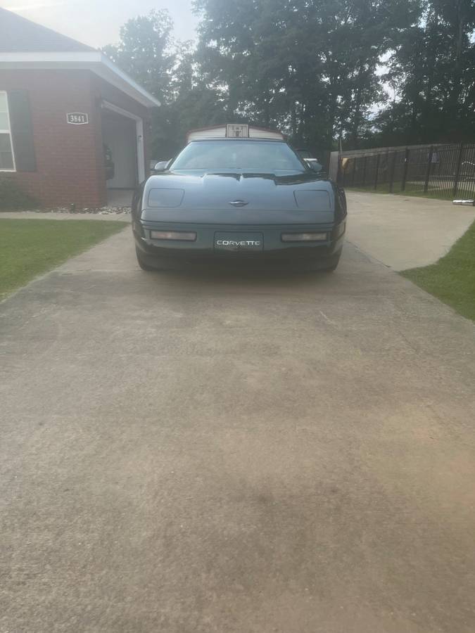 Chevrolet-corvette-1995-green-5