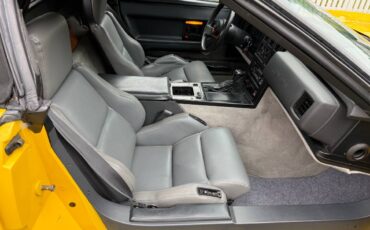 Chevrolet-corvette-convertible-1986-yellow-12
