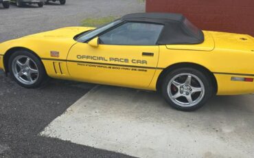 Chevrolet-corvette-convertible-1986-yellow-18
