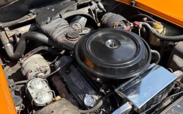 Chevrolet-corvette-coupe-1977-1