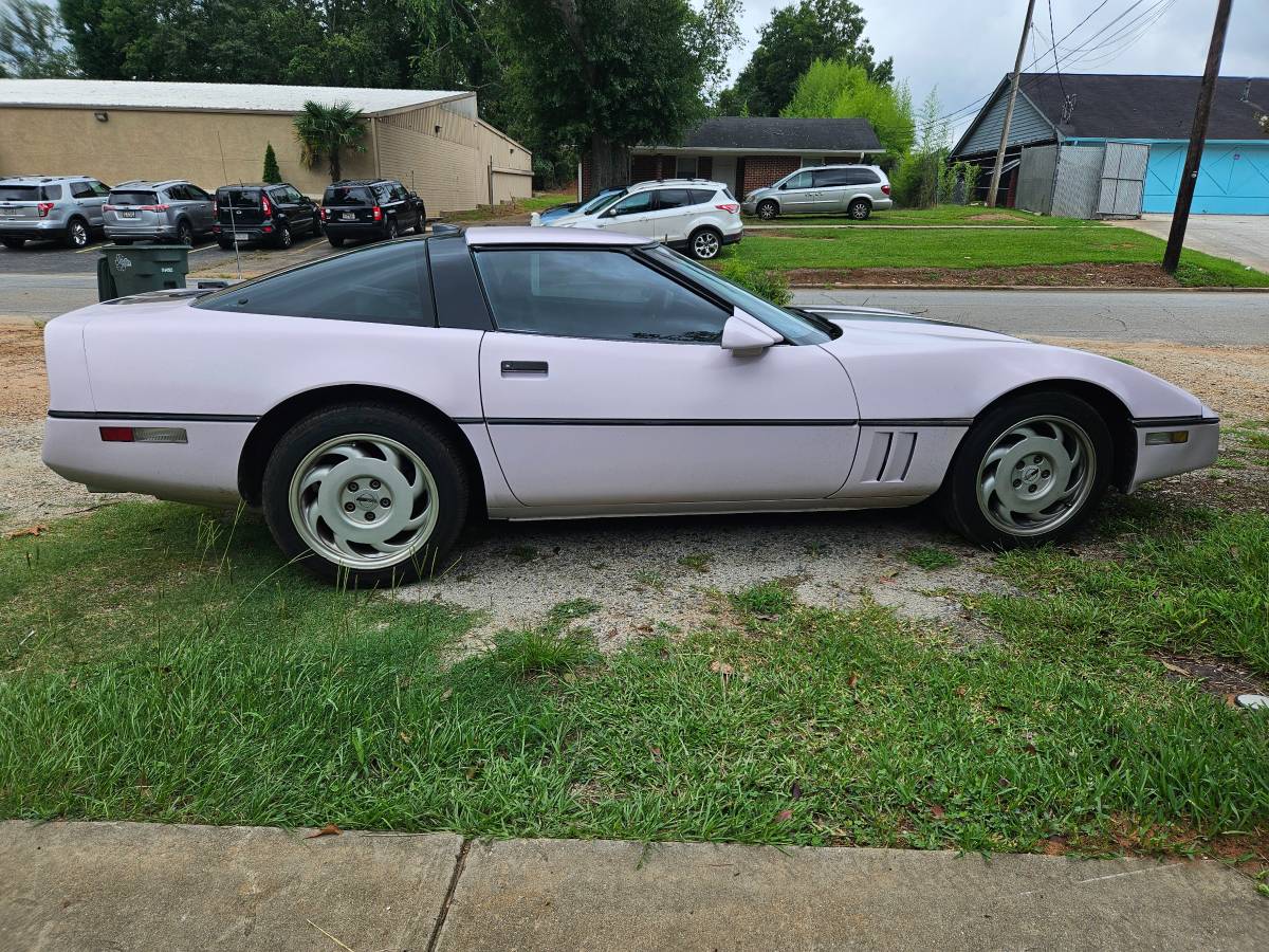 Chevrolet-corvette-coupe-1986-custom-8