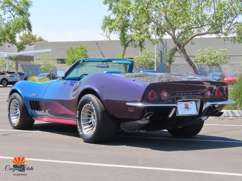 Chevrolet-corvette-roadster-427c-1969-white-16