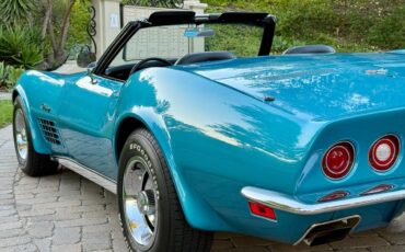 Chevrolet-corvette-stingray-1971-blue-6