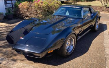 Chevrolet-corvette-stingray-1973-black-6