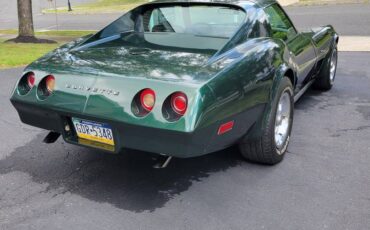 Chevrolet-corvette-stingray-1974-green-1