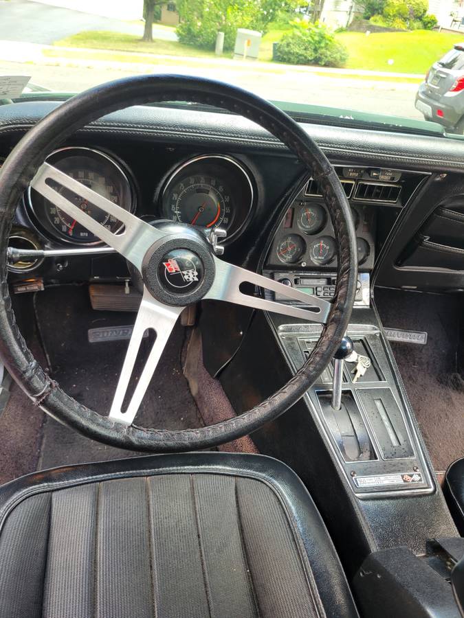Chevrolet-corvette-stingray-1974-green-16