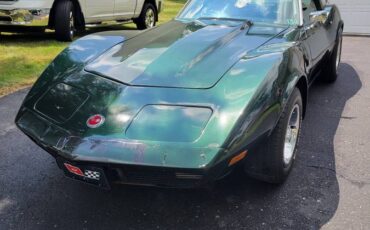 Chevrolet-corvette-stingray-1974-green-4