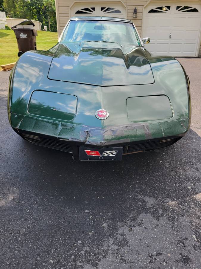 Chevrolet-corvette-stingray-1974-green-5