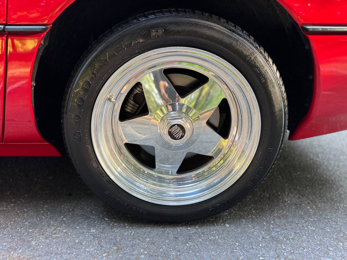 Chevrolet-corvette-zr1-1990-red-23