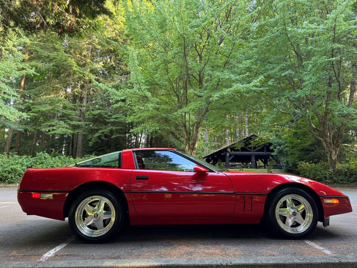 Chevrolet-corvette-zr1-1990-red-3