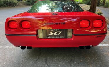 Chevrolet-corvette-zr1-1990-red-4
