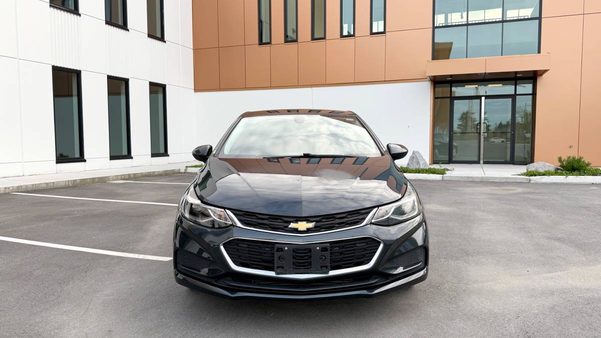 Chevrolet-cruze-2017-1