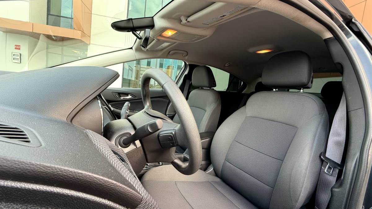 Chevrolet-cruze-2017-16