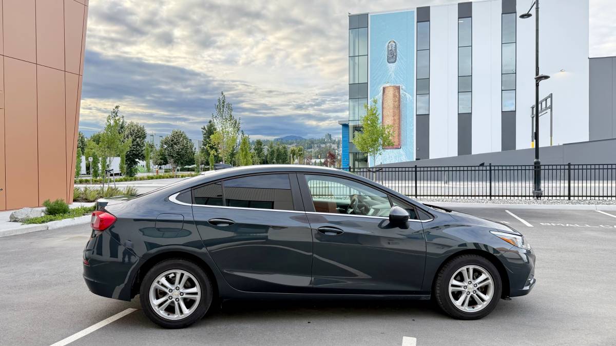 Chevrolet-cruze-2017-3