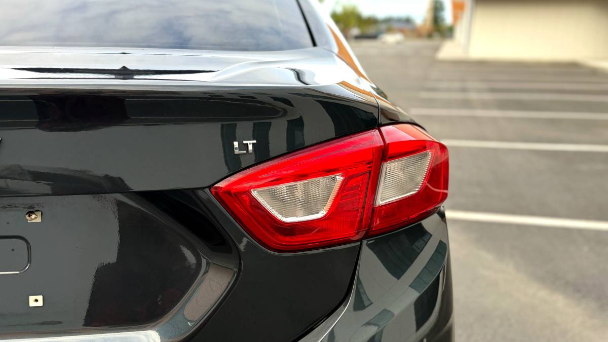 Chevrolet-cruze-2017-9