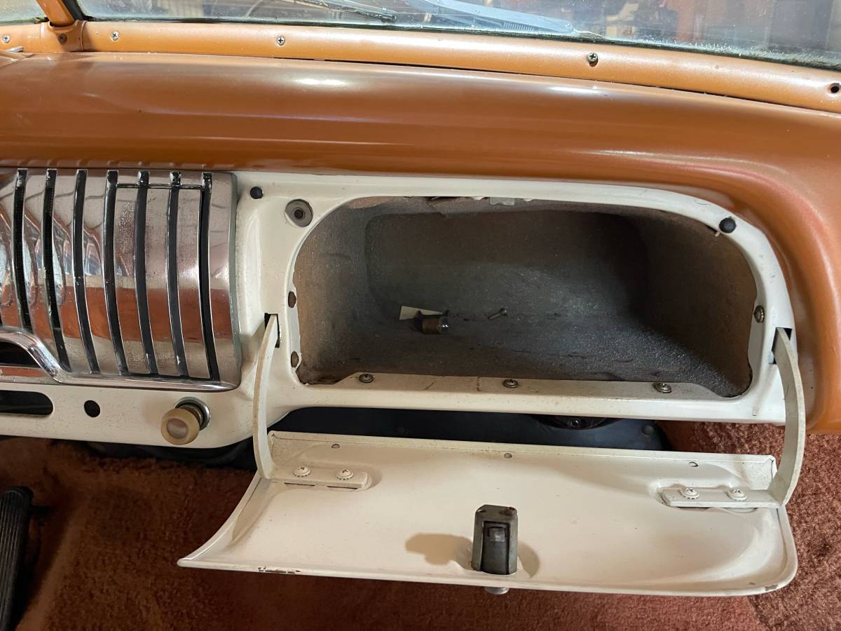 Chevrolet-deluxe-electric-1952-18
