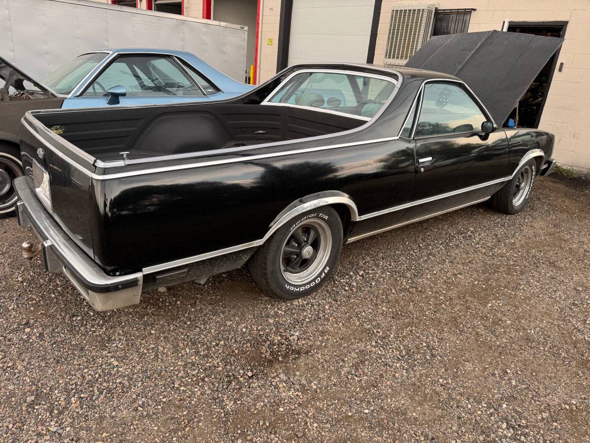 Chevrolet-el-camino-1983-black-1