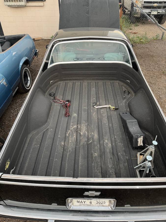 Chevrolet-el-camino-1983-black-20