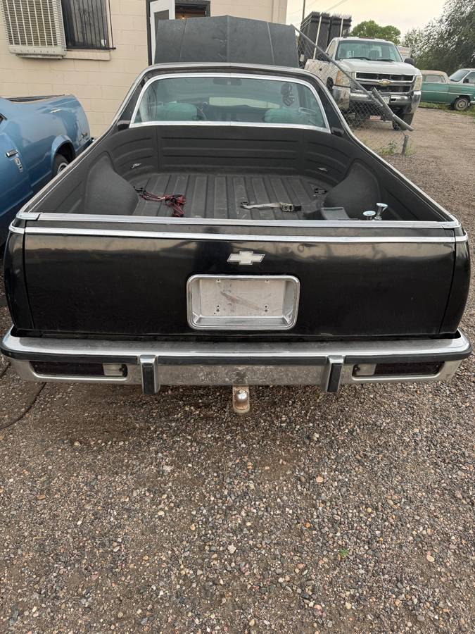 Chevrolet-el-camino-1983-black-9