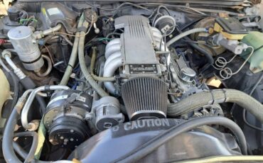 Chevrolet-el-camino-1984-custom-8