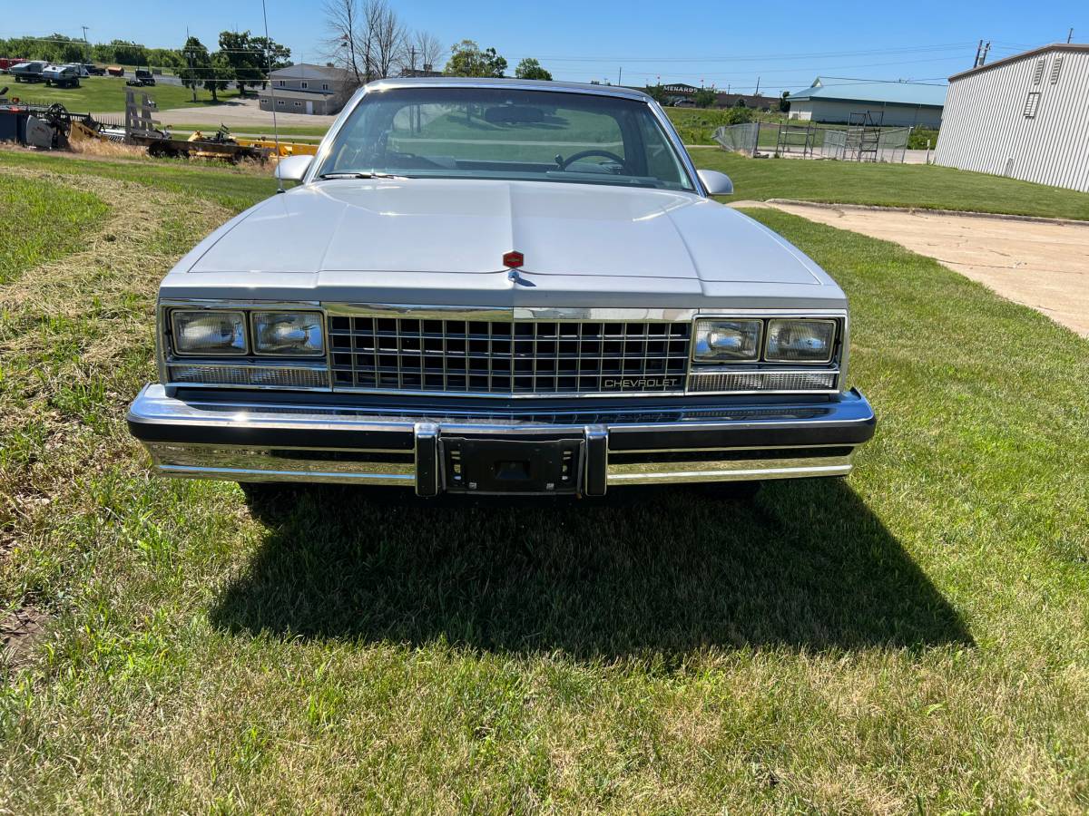 Chevrolet-el-camino-1987-2