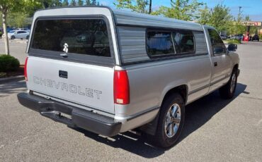 Chevrolet-gmt-400-12-ton-2wd-1994-silver-1