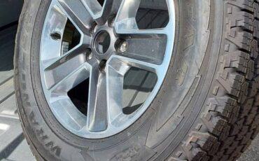 Chevrolet-gmt-400-12-ton-2wd-1994-silver-9