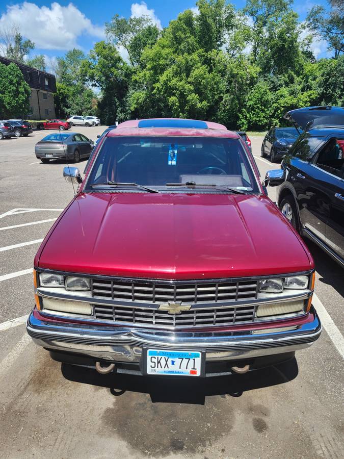 Chevrolet-gmt-400-12-ton-nominal-1989-red-1