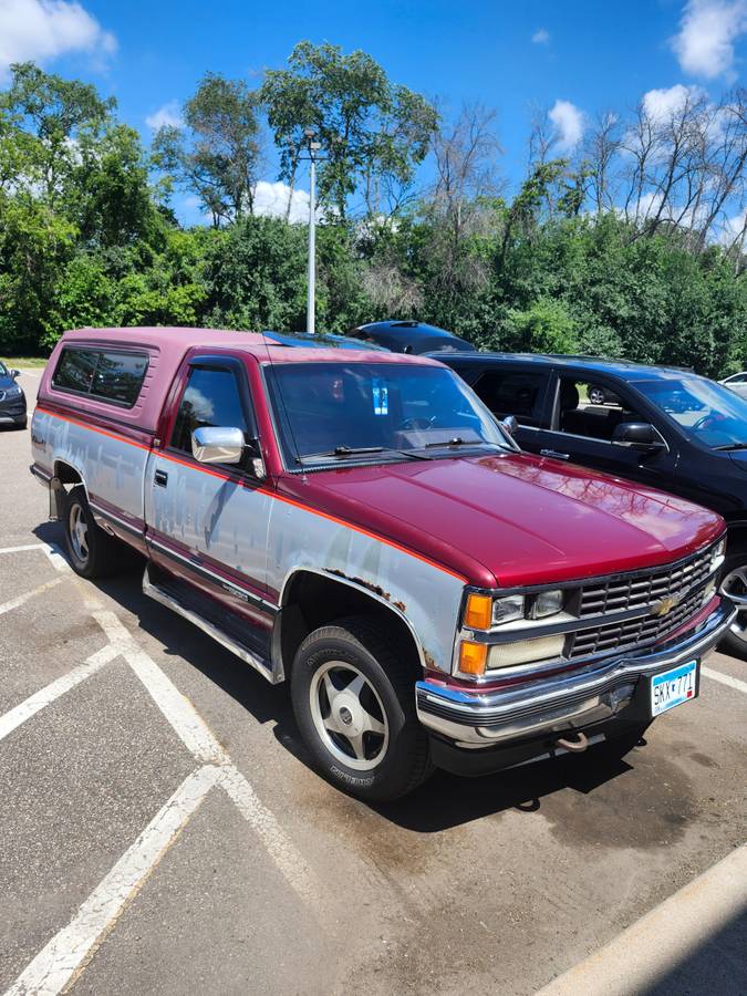 Chevrolet-gmt-400-12-ton-nominal-1989-red-3