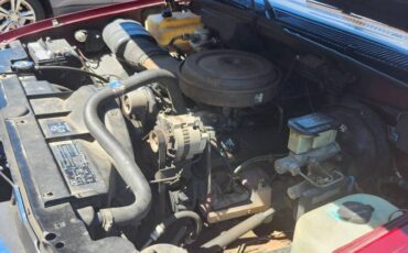 Chevrolet-gmt-400-12-ton-nominal-1989-red-7