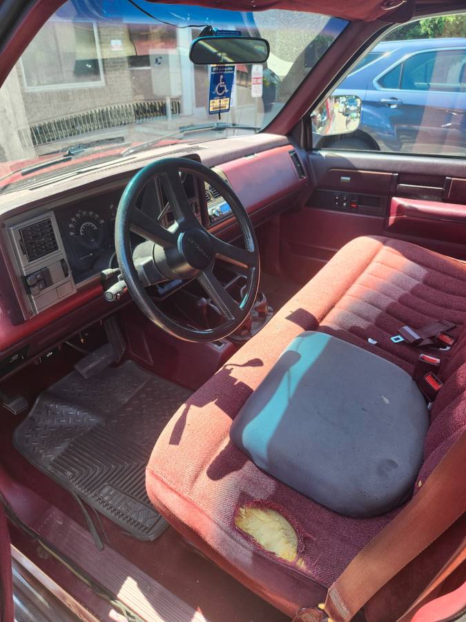 Chevrolet-gmt-400-12-ton-nominal-1989-red-9