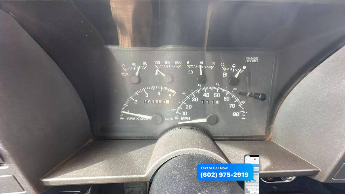 Chevrolet-gmt-400-1994-white-11