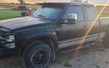 Chevrolet-gmt-400-34-ton-nominal-1995-black-3