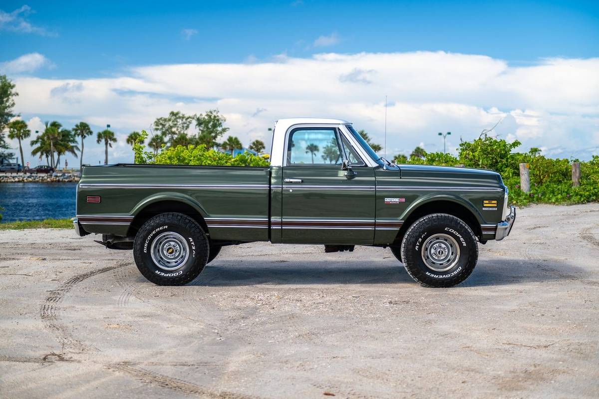 Chevrolet-k10-1972-green-1