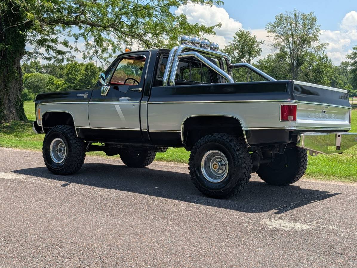 Chevrolet-k10-1979-black-1