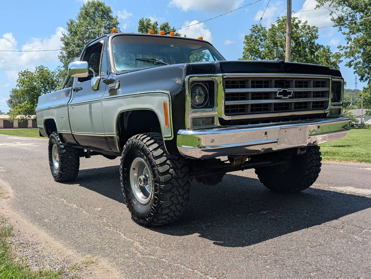 Chevrolet-k10-1979-black-17