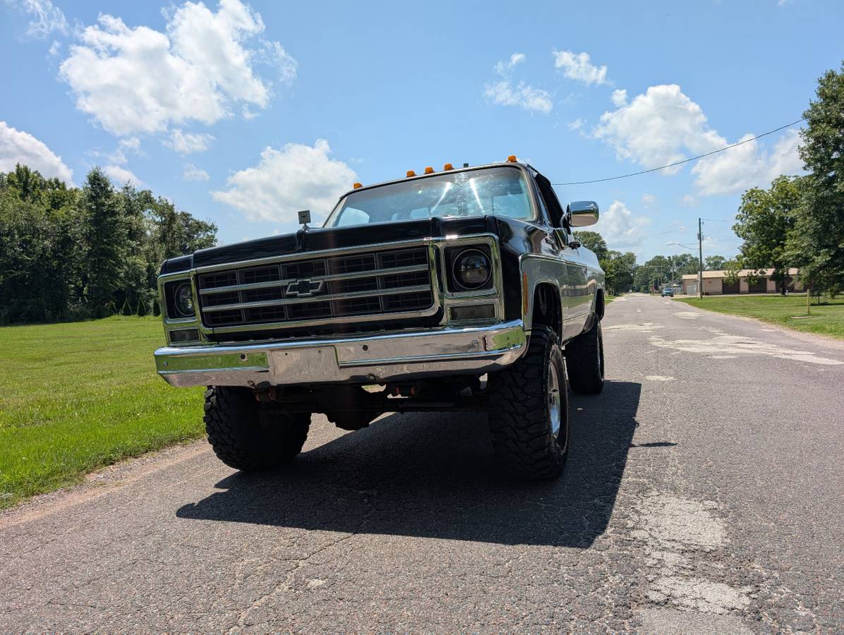Chevrolet-k10-1979-black-19