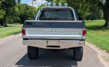 Chevrolet-k10-1979-black-22