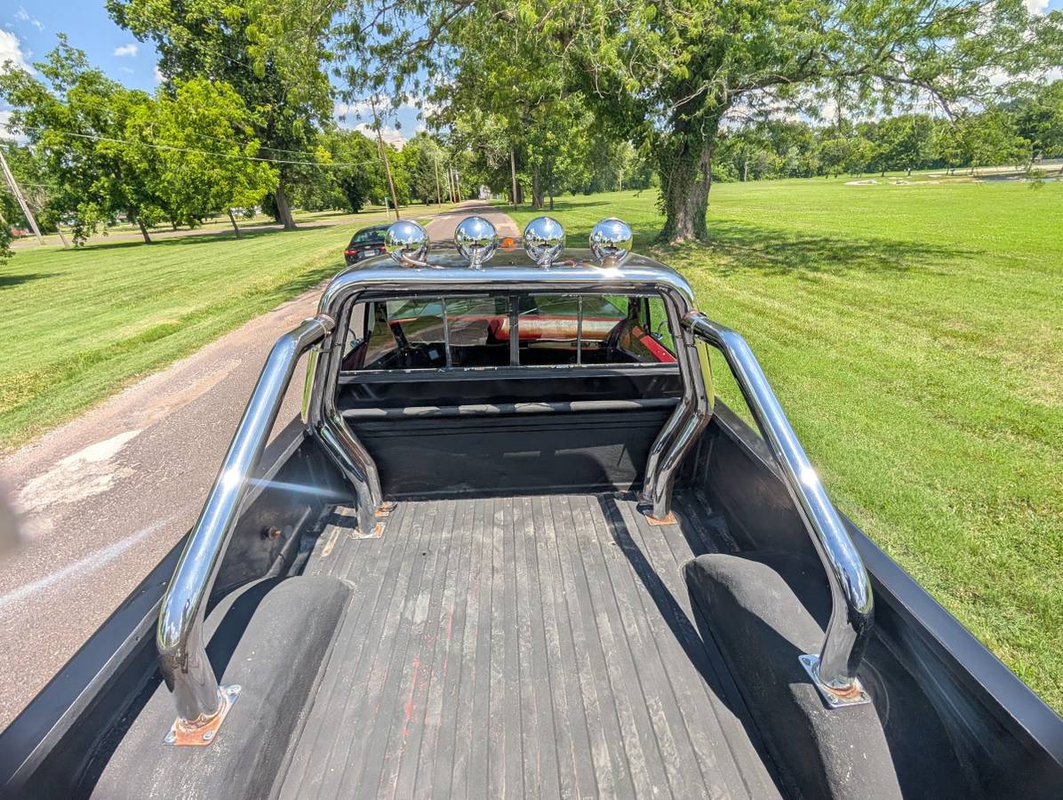 Chevrolet-k10-1979-black-4