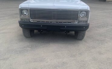 Chevrolet-k10-1980-white-1
