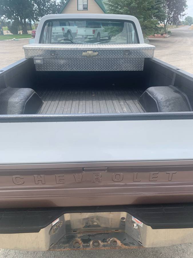 Chevrolet-k10-1980-white-4