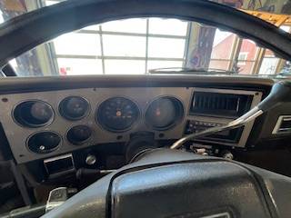Chevrolet-k20-scottsdale-1985-19